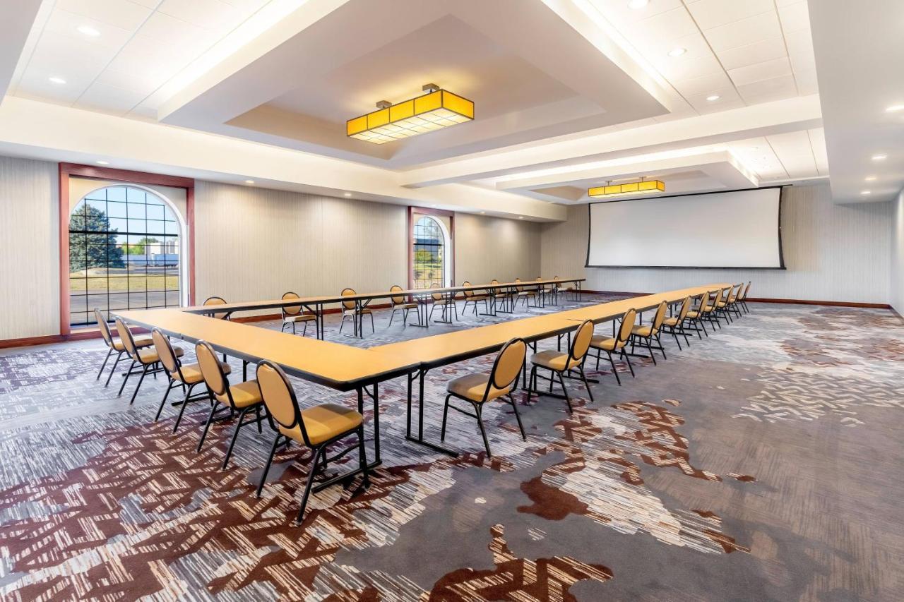 Minneapolis Marriott Northwest Brooklyn Park Bagian luar foto