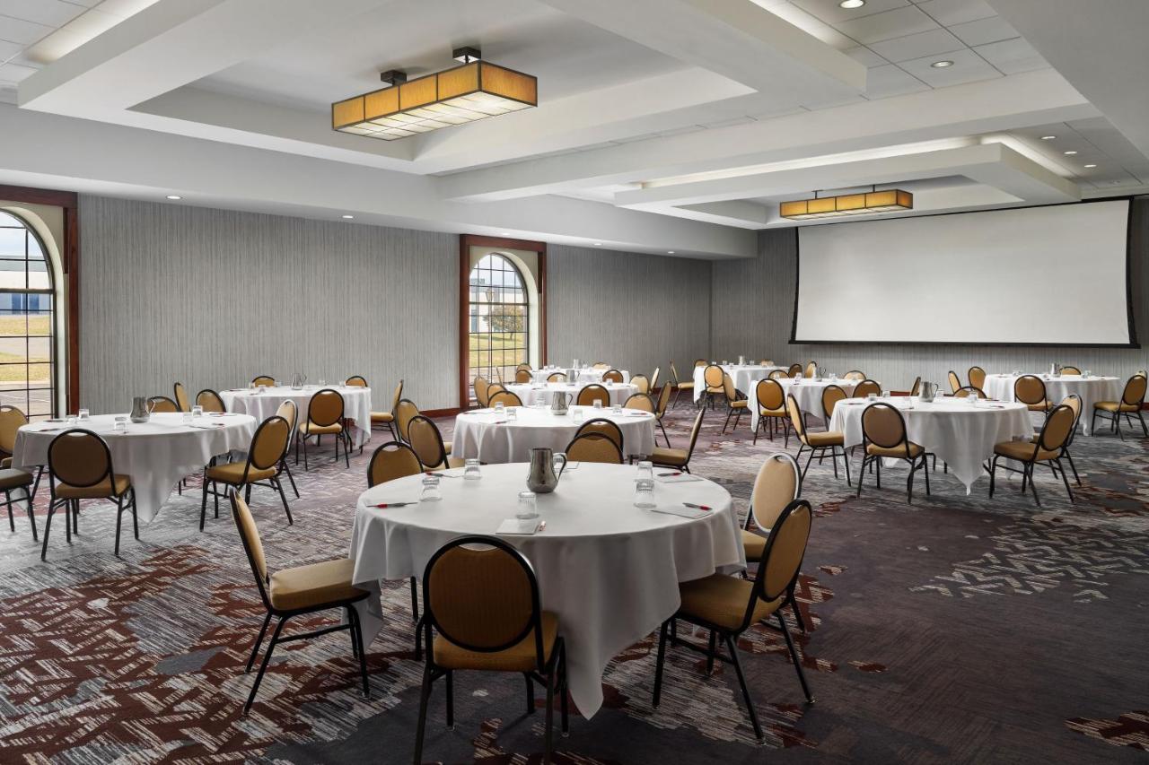 Minneapolis Marriott Northwest Brooklyn Park Bagian luar foto