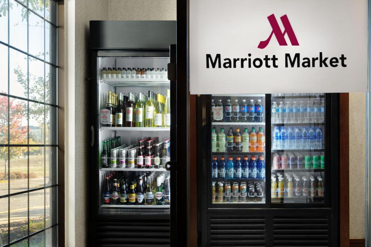 Minneapolis Marriott Northwest Brooklyn Park Bagian luar foto